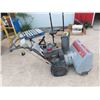 Image 1 : Craftsman 8HP 27'' Snowblower - Not Running, Has