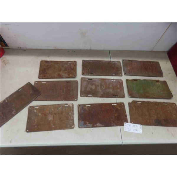 10 manitoba lisence plates  1928, 30 and 40s 