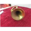 Image 3 : brass trumphet 