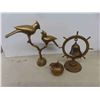 Image 4 : 11 pc brass, book ends, bells, seagulls and more 