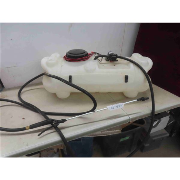 delacon powerflow series model sprayer with hose and wand 