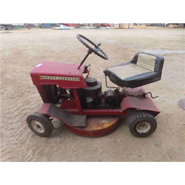 1960's  masset fergusson garden tractor with 24" cut