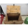 Image 3 : wood crate with hinged lid 20x15x15" and