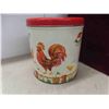 Image 3 : vintage 3 piece metal cannistta set, pantry items, tins,