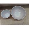 Image 5 : 4 pyrex mixing bowls 