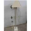 Image 6 : unique vintage wood floor lamp with matching geometric