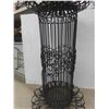 Image 5 : ornatt bird cage 27x56"