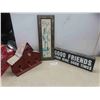 Image 1 : 2 slogan pictires"good friends"  largest 8x23 and bird house 