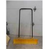 Image 4 : snow shovels, fan rake, squeegee