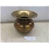 Image 1 : brass spitoon 