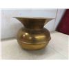Image 4 : brass spitoon 