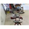 Image 5 : Kobalt Miter Saw & Stand 