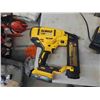 Image 2 : 4 Dewalt 20V Tools : 18 Gauge Brad Nailer, 6 1/2'' 
