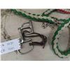 Image 4 : Snaps, Lead Rope, Horse Bits, Plus.