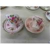 Image 4 : 7 teacups with sauucers, 2 side plates, queen anne