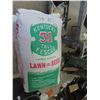 Image 1 : (2) 50lbs Bags of Kentucky 31 Fescue Grass Lawn/Field