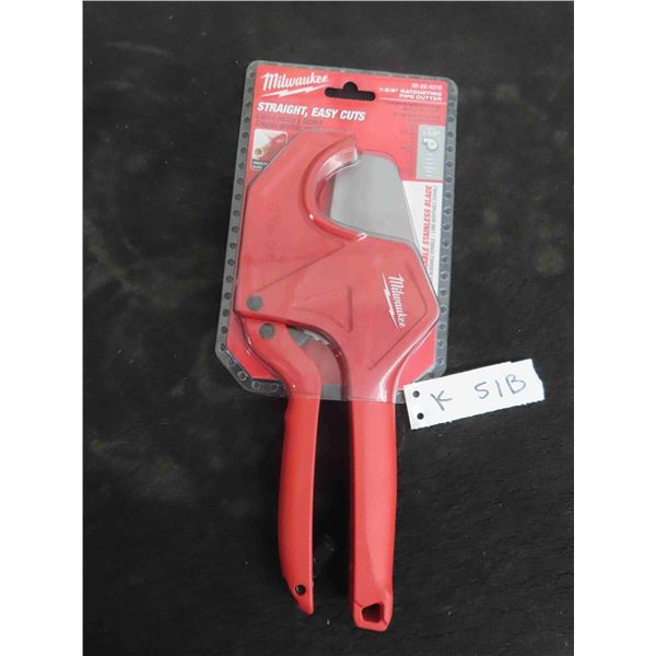 New Milwaukee 1''-5/8'' Ratcheting Pipe Cutter