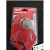 Image 2 : New Milwaukee 1''-5/8'' Ratcheting Pipe Cutter