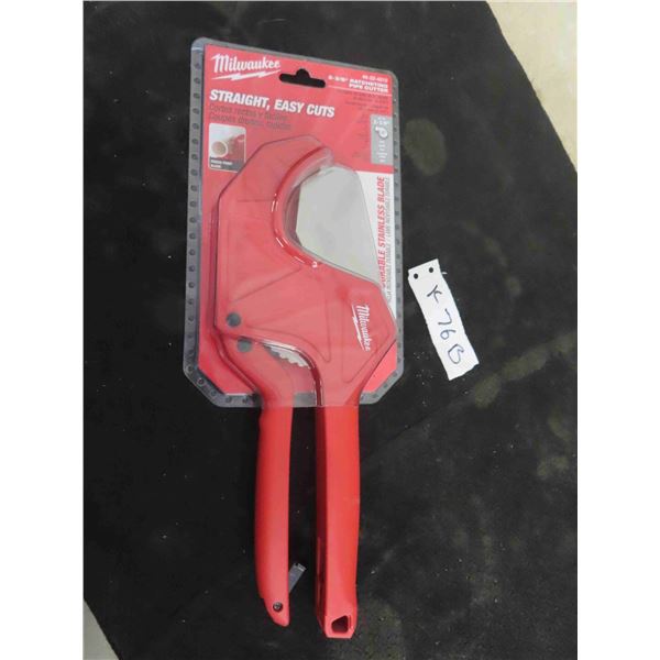 New Milwaukee 2-3/8'' Ratcheting Pipe Cutter