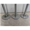 Image 2 : 3 Strap Barrier Poles 