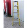 Image 2 : 6FT Fiberglass Step Ladder 