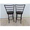 Image 2 : 2 swivel bar stools seat height 27" 
