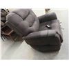 Image 2 : Microsuede Medi-Lift Recliner 