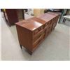 Image 2 : Dresser 8 Drawer 30'' x 18'' x 72'' 