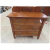 Image 2 : Antique 3 Drawer Dresser 32'' x 36'' x 17'' Plus Mirror 