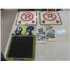 Image 1 : 2 Metal Street Signs 12'' x 12'' 'No Parking' , 2 Maps ,