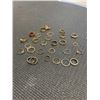 Image 2 : ASSORTED GOLD TONE RINGS