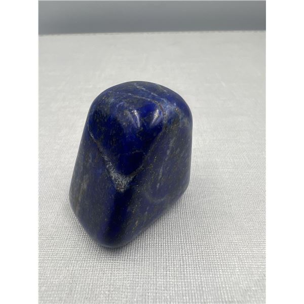 1 NCH LAPIS LAZULI  WITH PYRITE INCULSION TUMBNLED STONE HIGH GRADE .