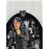 Image 3 : Ornamental Elvis Collectible Display "68 Comeback Special" - 8" Tall