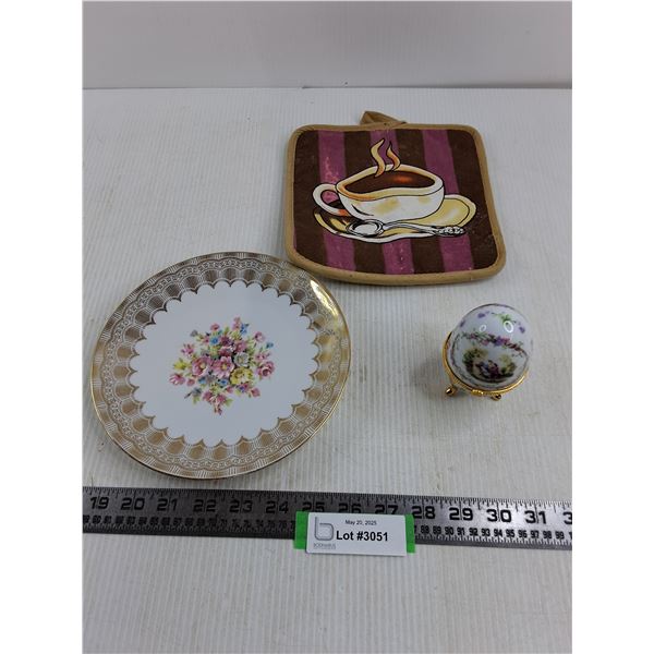 Decorative Egg Case, German Plate, Pot Holder