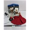 Image 1 : "Winter Town" Electrified Table Display - Tested, Doll Dress, Misc.