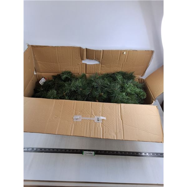 Whole home Noel Pre-Lit Christmas Tree - Tested, Unassembled - As is