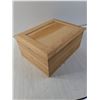 Image 3 : Wooden Box