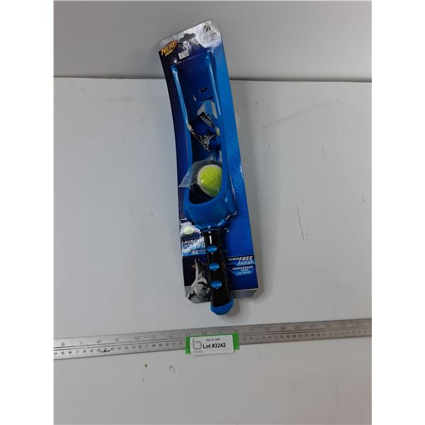Nerf Dog Ball launcher- 18"