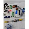 Image 4 : Assorted Figures, Vehicles and Miscellaneous