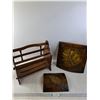 Image 1 : Wood Magazine Rack and 2 Decorative Metal Leaf Wall Hangers