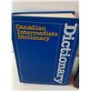 Image 2 : Canadian Oxford and Intermediate Dictionary