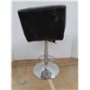 Image 2 : *Adjustable Vinyl Bar Chair, Cannot Ship