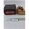 Image 1 : Bach-Simpsons WaveMeter Modulation Indicator, Morse code key