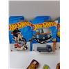 Image 2 : (16) Hotwheel Model Cars and (1) Dr Who TARDIS