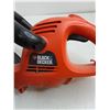 Image 3 : Black & Decker Hedge Trimmer - 18" Blade - No Power Cord - Tested, Works - Cannot Ship