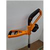 Image 4 : *Worx Adjustable Weed Wacker, Battery & (2) Chargers- Powers On, Cannot Ship