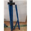 Image 4 : *(4) Adjustable Construction Lights with Stands, 2 Working, Cannot Ship, Up to 56" Tall
