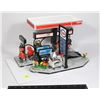 Image 1 : VINTAGE 1980'S PLAYMOBILE ESSO GAS STATION WITH