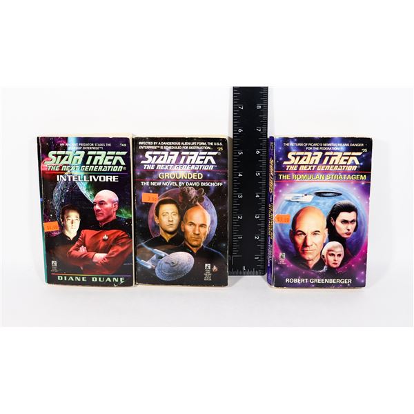 LOT OF THREE STAR TREK SOFTCOVER NOVELS