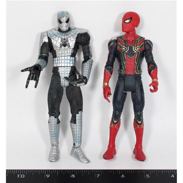 TWO SPIDER-MAN FIGURES 2005 SILVER ARMOURED , 2018